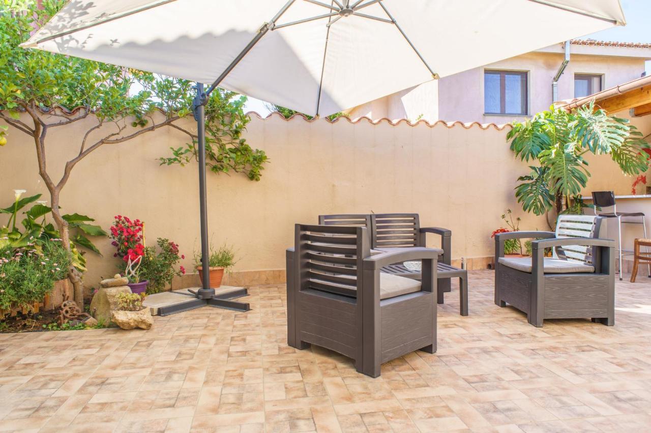 40° Parallelo Guest House Riola Sardo Dış mekan fotoğraf